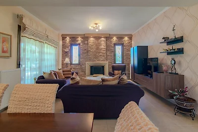 Villa in Prines met Privézwembad