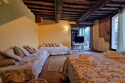 Casa vacanze rustica a Pontedera con piscina ...