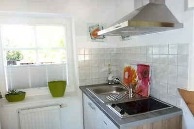 Ferienwohnung in Wiek mit Barbecue