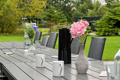 Luxus-Ruckzug mit Pool -- By Traum...