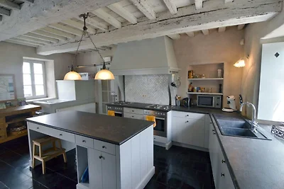 Casale di lusso a Falaën con sauna