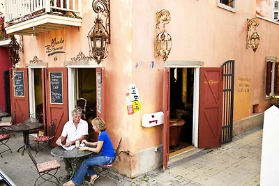 Schöne Wohnung in Willemstad mit Pool, Spa un...
