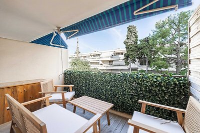 Renoviertes Apartment mit Parkplatz und Terra...