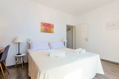 Apartments Knego - One Bedroom Apartment with...