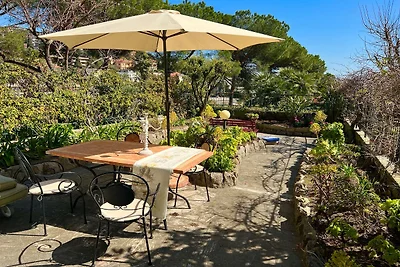Apartment mit Gartenblick in Sanremo und...