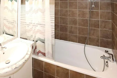 Appartamento con piscina e jacuzzi nelle Alpi