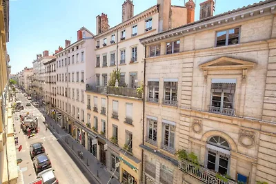 Apartament Dify Ainay