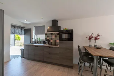 Lussuoso bungalow arredato con terrazza