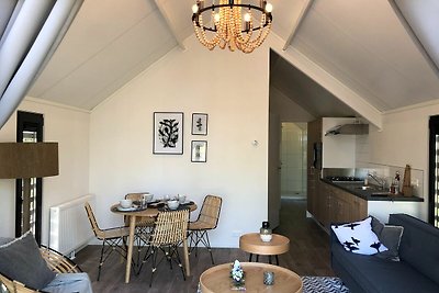 Stimmungsvolles Chalet mit Geschirrspüler in ...