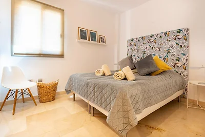 3-Bedroom Apartment with Sea & Mountain Views