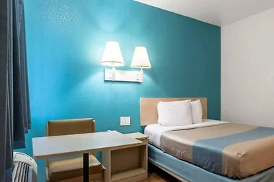 1 Doppelbett | Barrierefreier Zugang RI Shwr,...