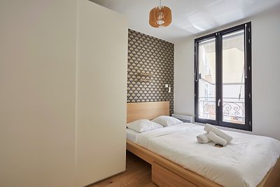 Neue Wohnung Boulogne gegenüber „Les...