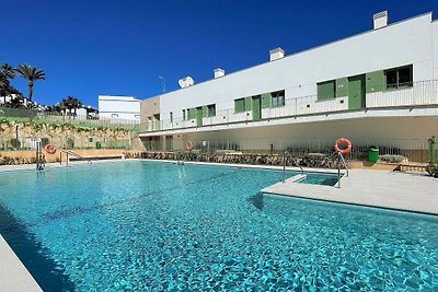 Wohnung mit Terrasse und Pool direkt am...