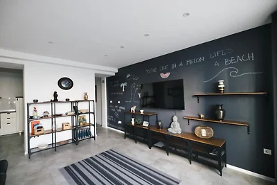 Two Bedroom Apartment with Sea View