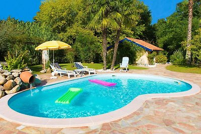 Wunderschöne Villa im Pinienwald in Anglet