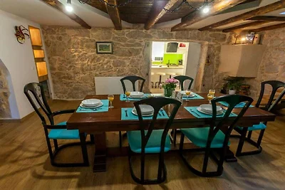 Vakantiehuis in Gabonjin met zwembad