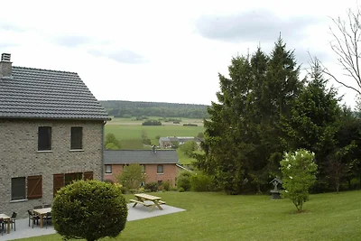 Außenseite Ferienhaus (Sommer) Außenseite Ferienhaus (Sommer)