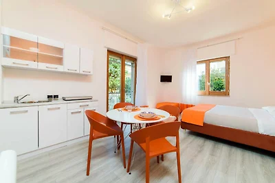 Mooi studio-appartement met één slaapkamer