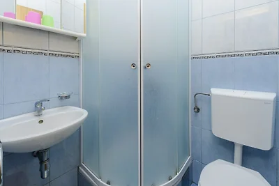 Oreb Dream Apartments - Three Bedroom Apartme...