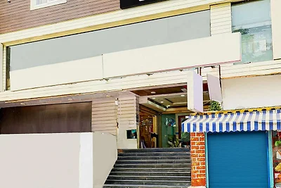 Super Townhouse MG Road