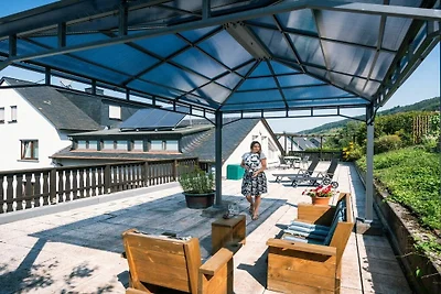 Rivaner mit Dachterrasse