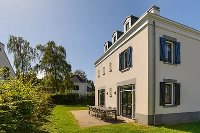 Villa con vasca da bagno, a 4 km da...