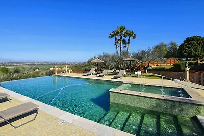 Ferienhaus in Ariany mit Schwimmbad
