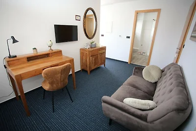 Rifugio sull'isola di Jezera nel mare...