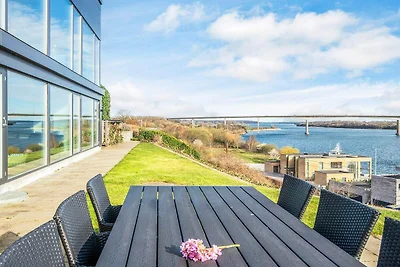 5 Sterne Ferienhaus in Henne