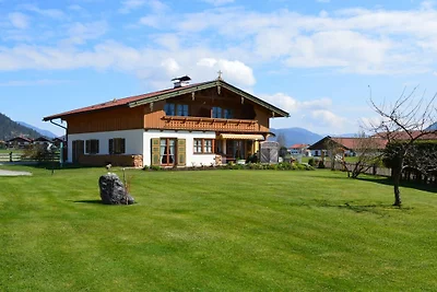 Appartamento per vacanze a Krün con piscina