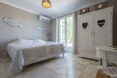 Villa in Les Issambres am Meer