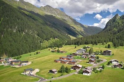 5803 Alm-Lodge trais