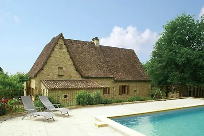 Luxe vakantiehuis nabij Domme met een...