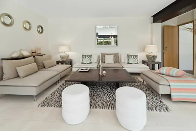 Haus A/C 3BD/6P – Garten & Pool / St-Tropez