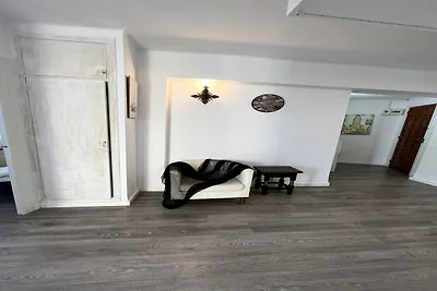 Wohnung in Estartit mit Garten
