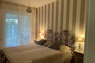 Apartment mit Gartenblick in Sanremo und...