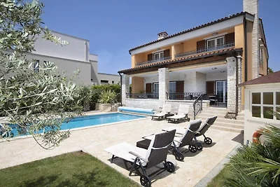 Villa Suprema Pomer