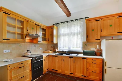 Ampio cottage con camino, Grabczyn