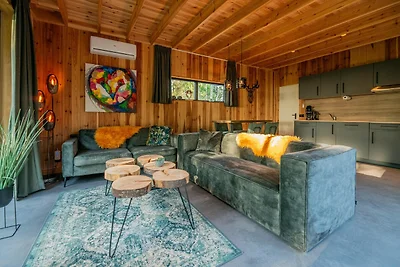 Luxuriöse Wellness-Lodge für ein Paar