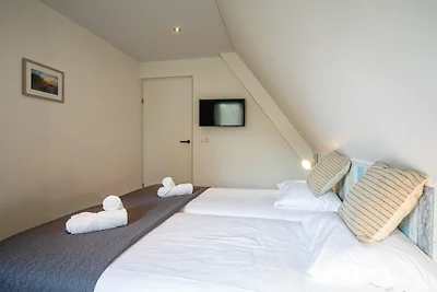 Schöne Villa am Waldrand