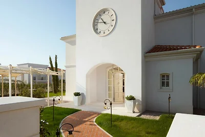 Moderne Villa in Vabriga mit Swimmingpool