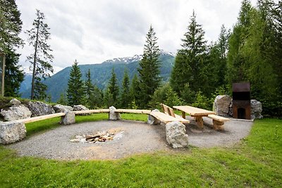 Ferienwohnung mit Bergblick in Waldnähe