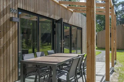 Schönes Chalet mit Klimaanlage, in einem Feri...