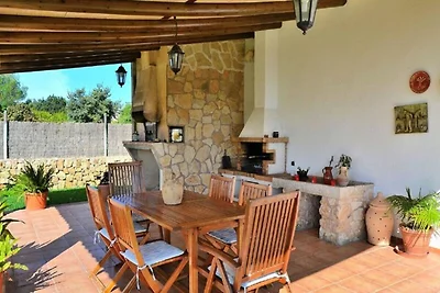 Haus in Pollensa mit Pool und Grillbereich