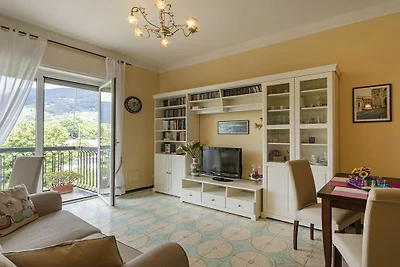 Un Balcone sulle Colline di Rapallo
