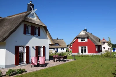Vakantiehuis in Zierow met zwembad
