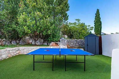 Elegante rifugio costiero a Lukoran