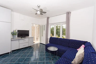 Casa vacanze caratteristica a Mastrinka con...