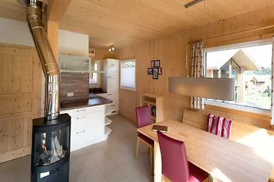 Chalet attraente con vasca idromassaggio