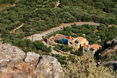 Villa in Malathiros with swimming pool
